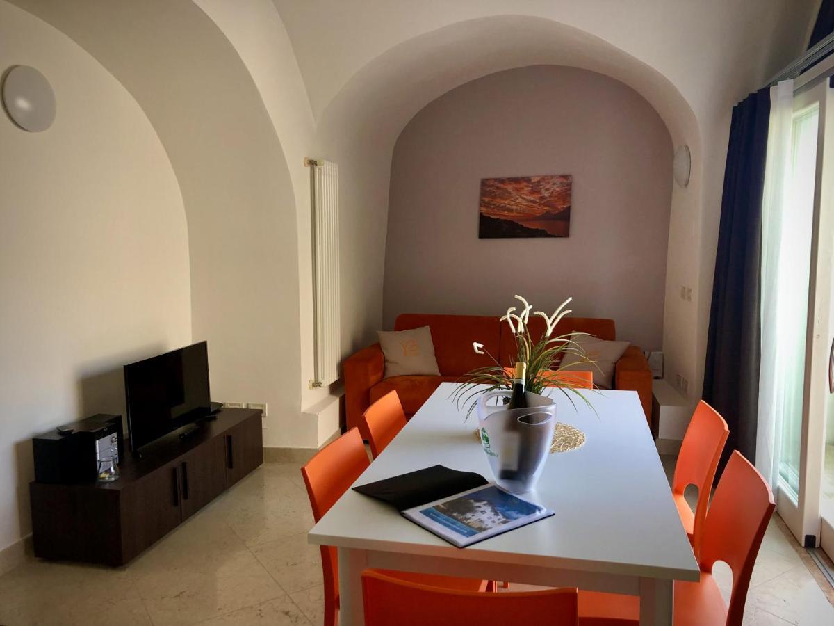 Villa Borgo Borago Brenzone sul Garda Dış mekan fotoğraf