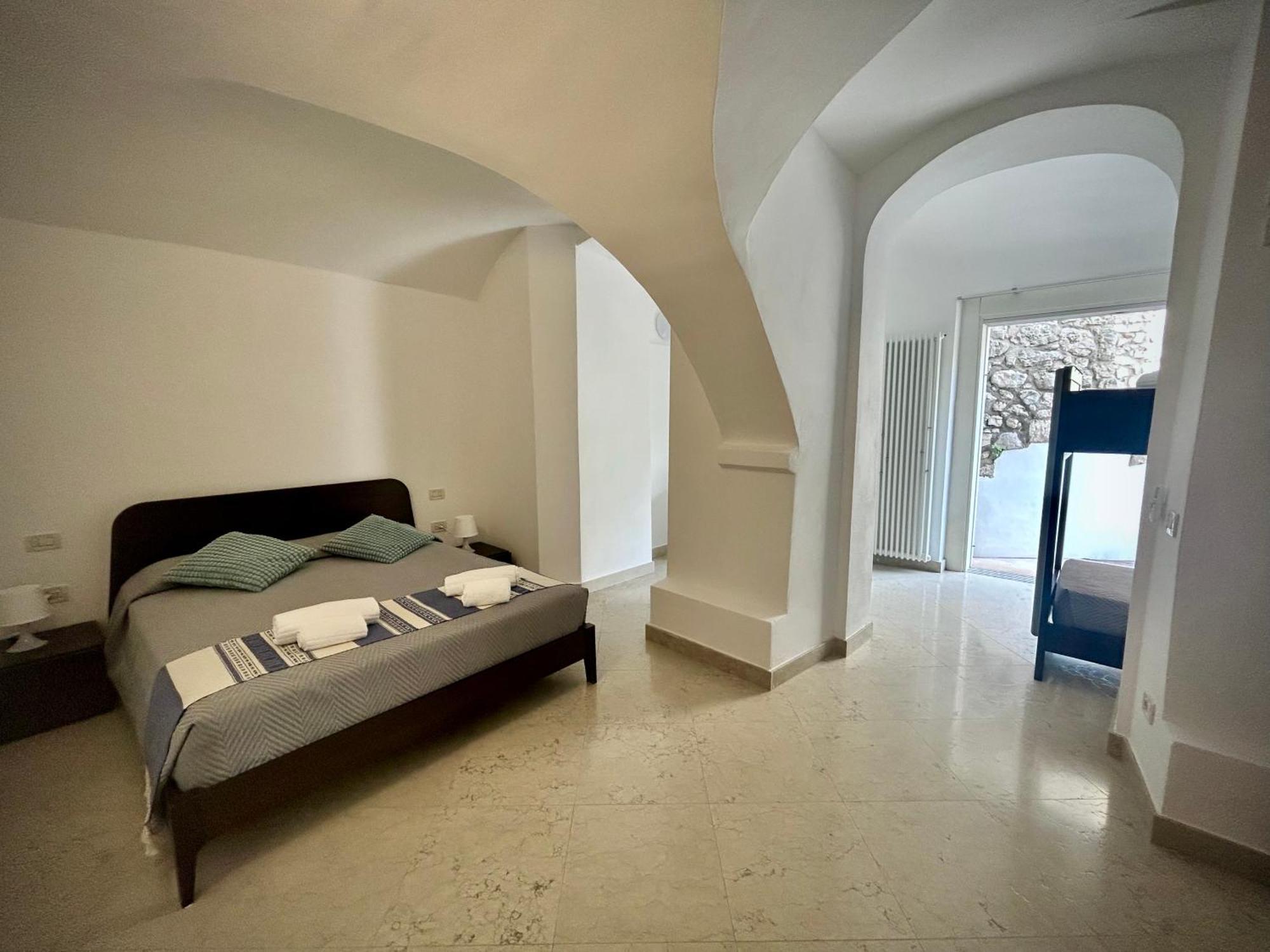 Villa Borgo Borago Brenzone sul Garda Oda fotoğraf